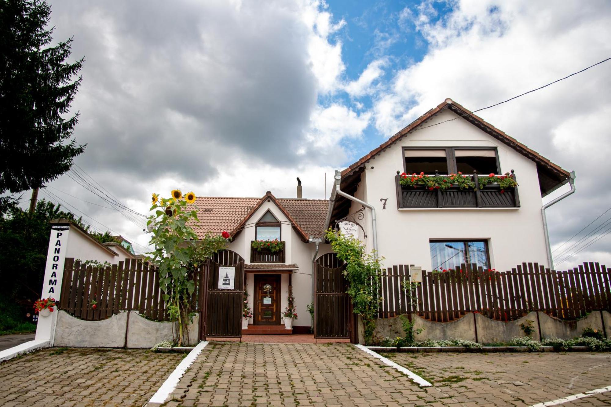 Panorama Guesthouse Сигишоара Экстерьер фото